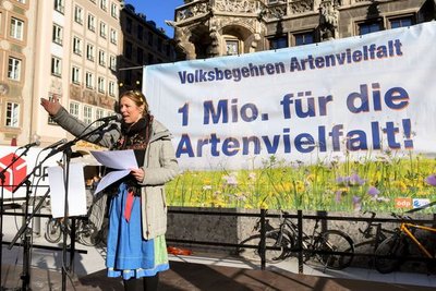 nina Eichinger